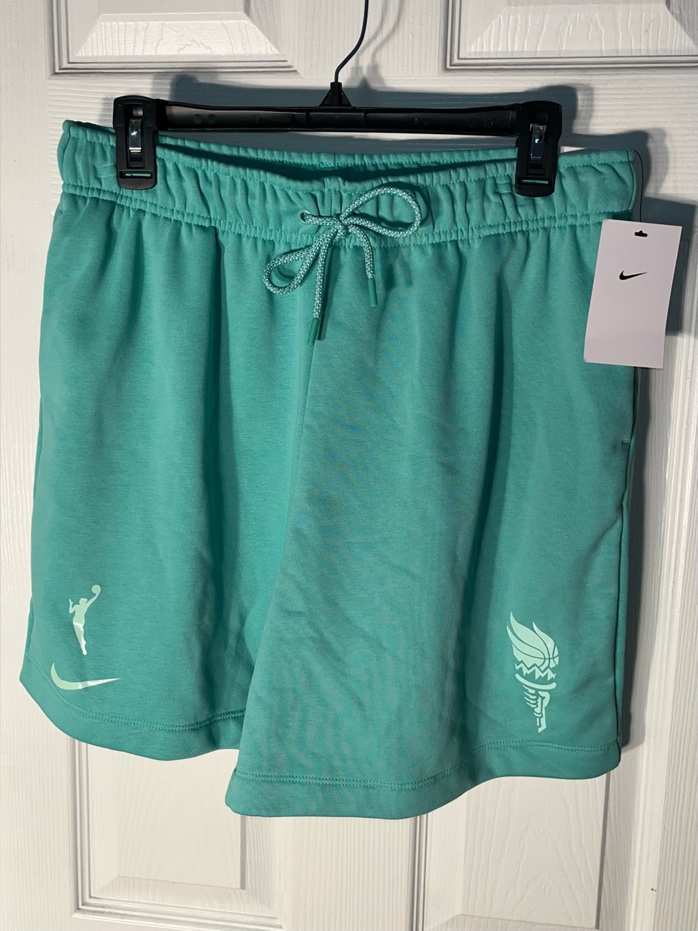 $70 Nike WNBA Basketball 🏀 Shorts Women’s New York Liberty Graphic Loose HF6478